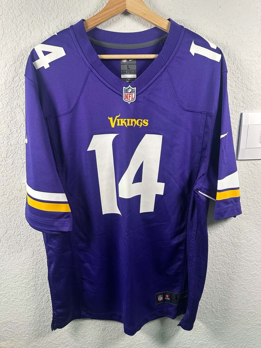 Nike Minnesota Vikings Stefon Diggs 14 Size L Jersey